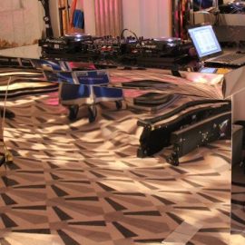 Madonna Bar 1.8m Mirrored